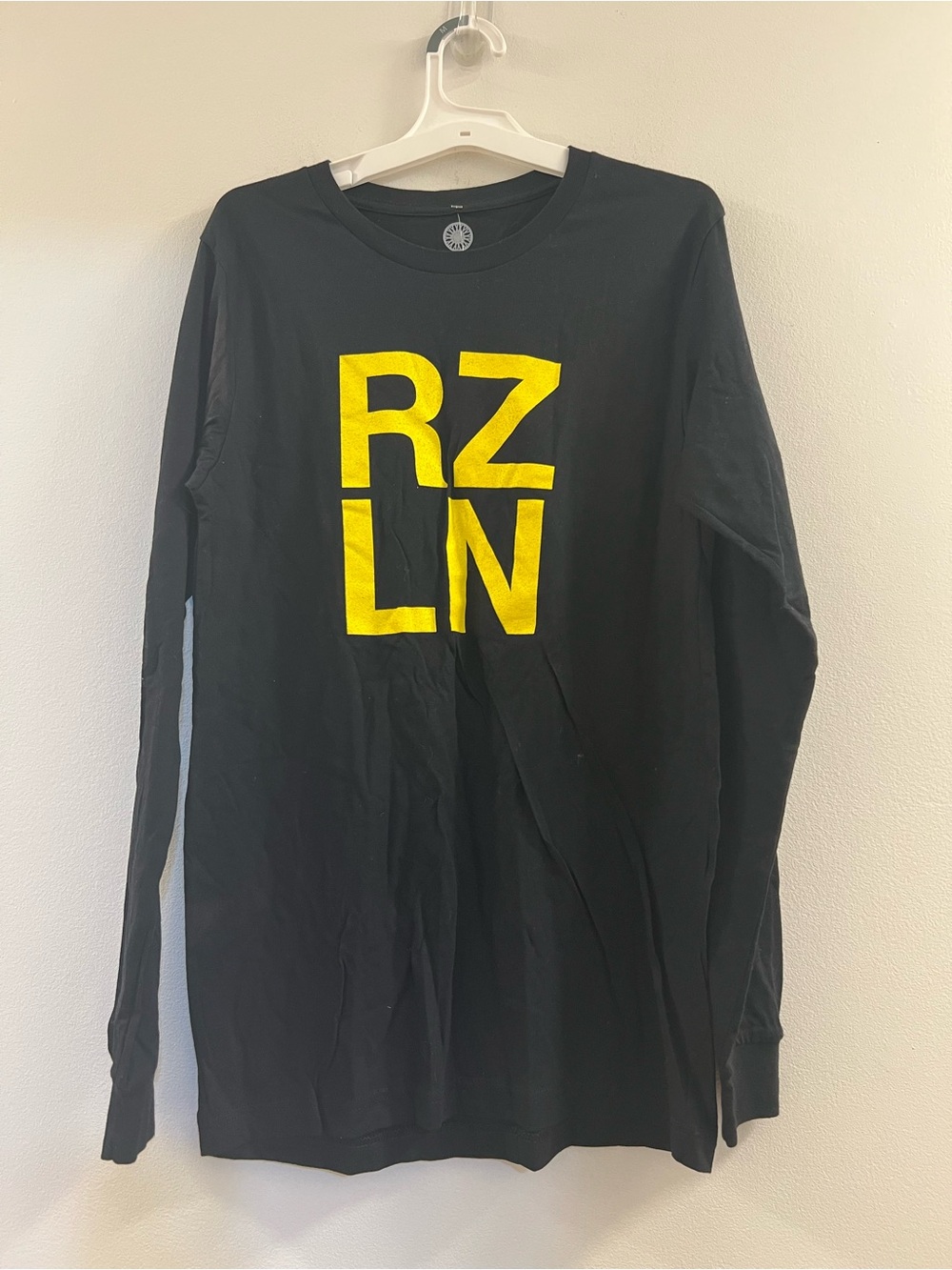 SoulCycle  long sleeves sweater size S Unisex